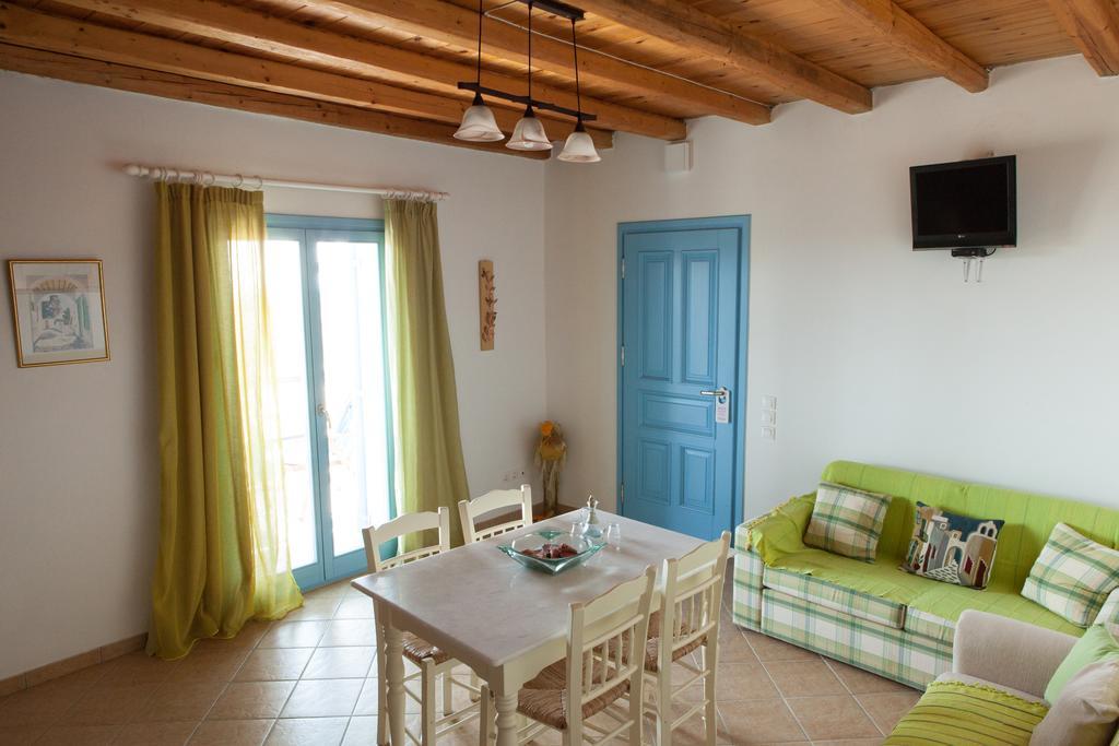 Ergina Summer Resort Antiparos ciudad Habitación foto